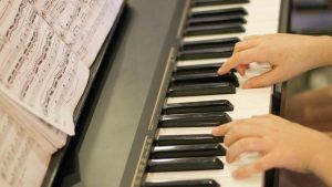 Apprendre le Solfège Piano -  t'accompagne dans  l'apprentissage - MyPianoPop - Cours de Piano Pop en ligne